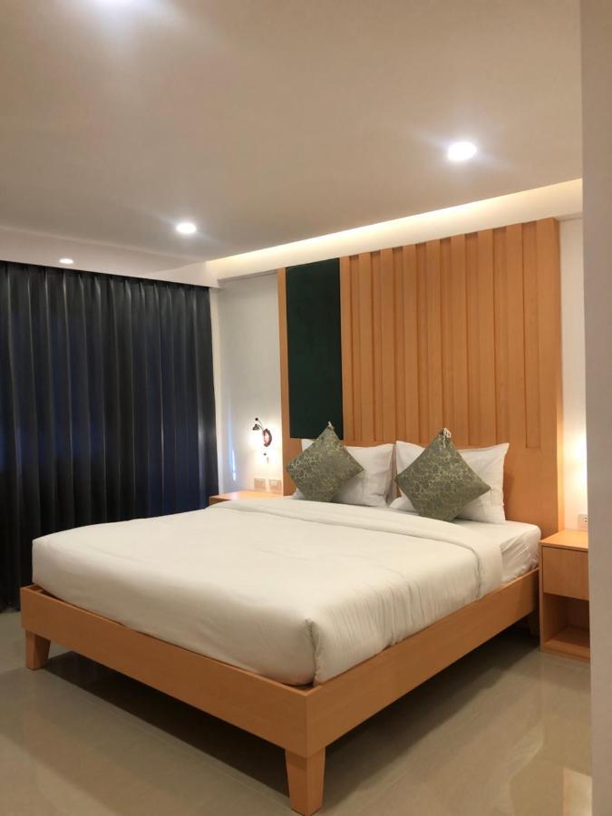 Vista Hotel Chiang Mai - Sha Extra Plus Екстериор снимка