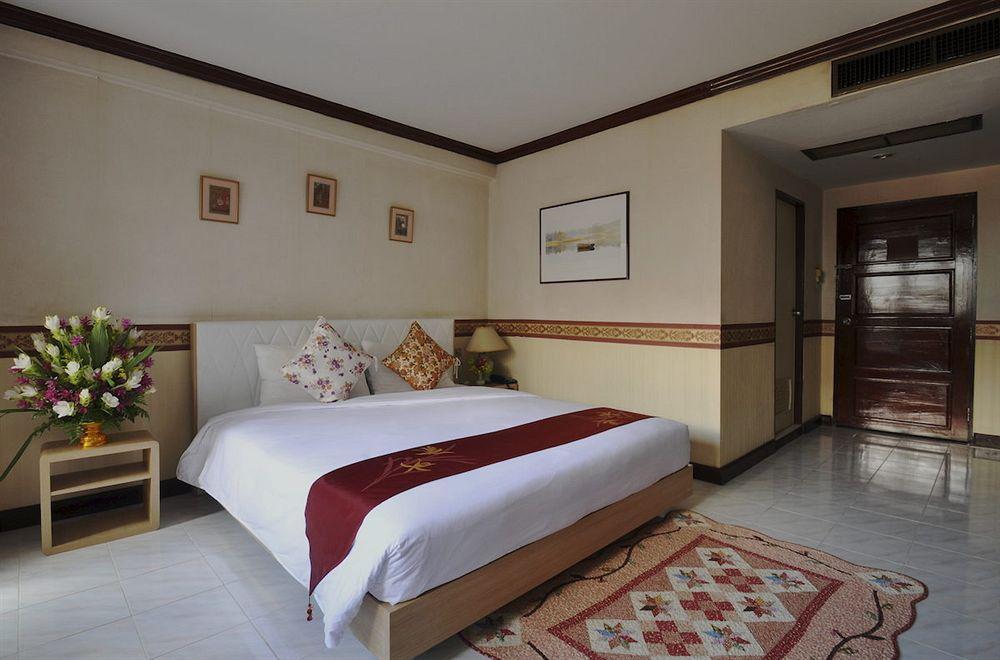Vista Hotel Chiang Mai - Sha Extra Plus Екстериор снимка